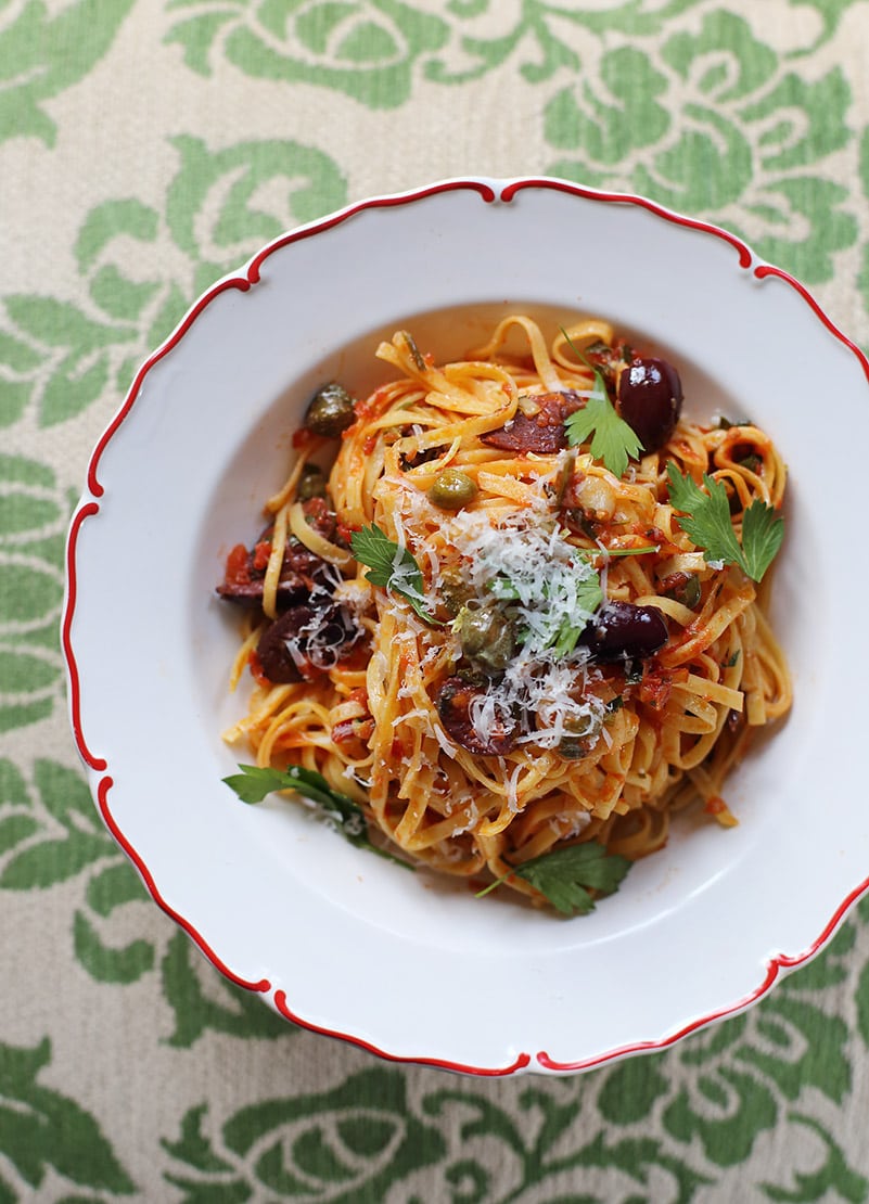 פסטה פוטנסקה Mutti